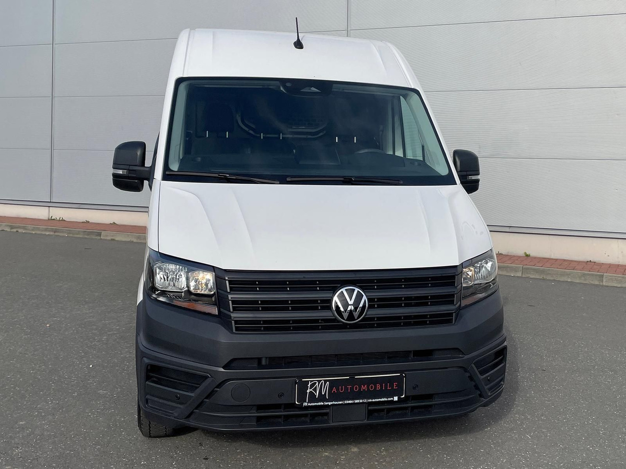 Volkswagen Crafter Kasten 35 L4H3 Autom. NAVI KAMERA KLIMA - Fourgon utilitaire: photos 3 Volkswagen Crafter Kasten 35 L4H3 Autom. NAVI KAMERA KLIMA - Fourgon utilitaire: photos 3