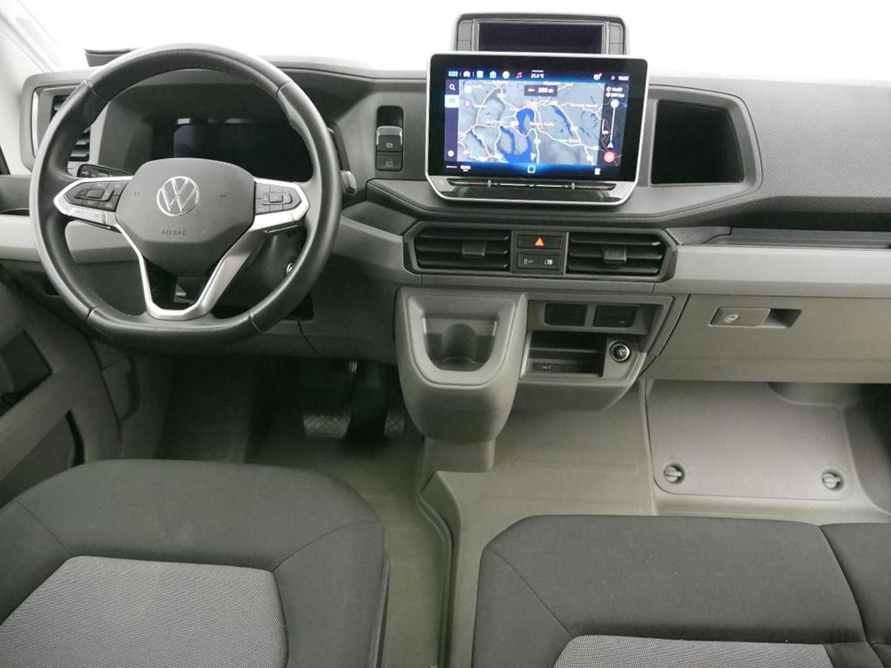 Volkswagen Crafter Kasten 35 L4H3 NAVI DAB PDC KAMERA - Transport de personnes: photos 5 Volkswagen Crafter Kasten 35 L4H3 NAVI DAB PDC KAMERA - Transport de personnes: photos 5