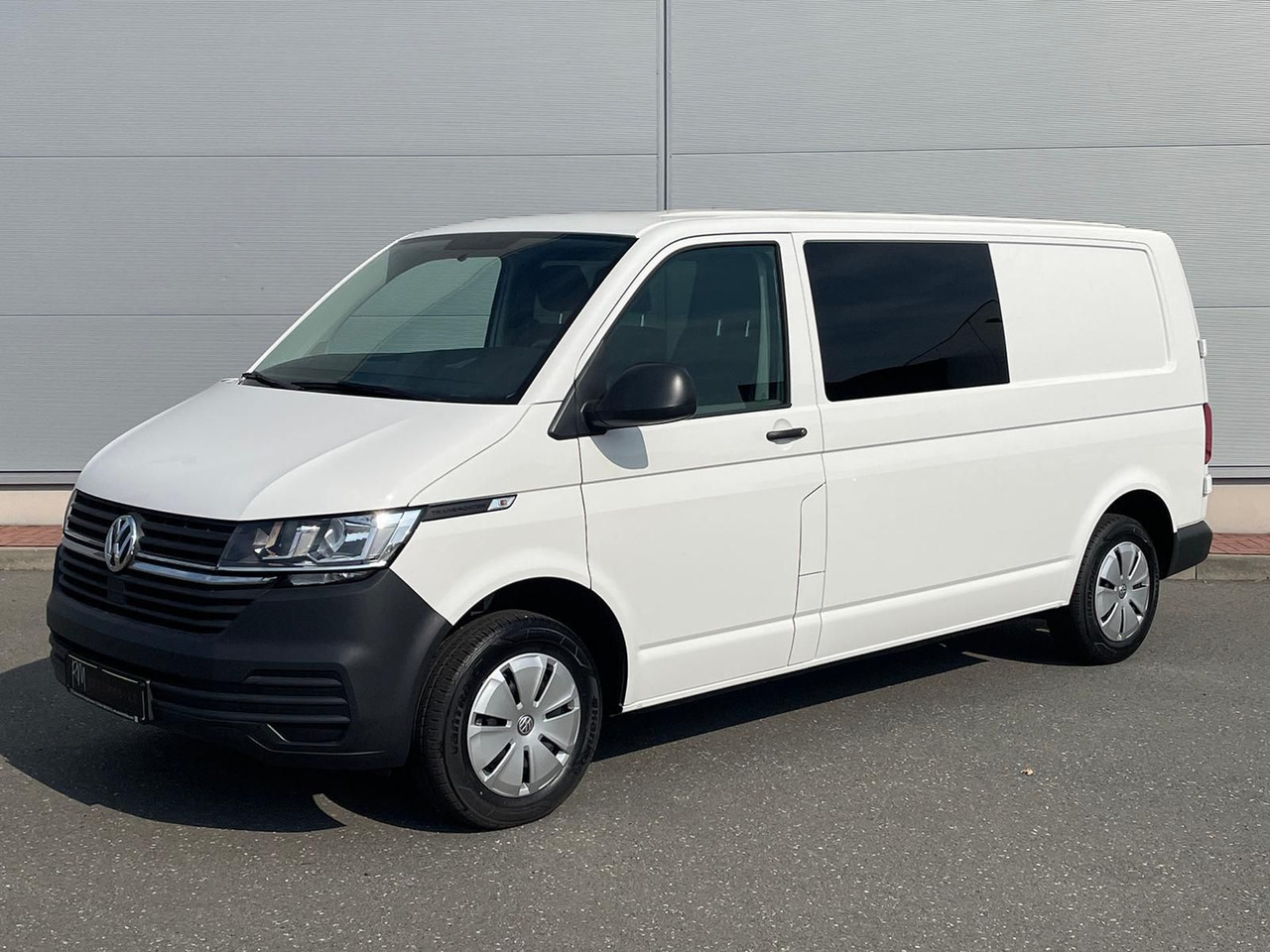 Volkswagen T6.1 Transporter MIXTO LR 2.0 TDI KLIMA PDC - Transport de personnes: photos 1 Volkswagen T6.1 Transporter MIXTO LR 2.0 TDI KLIMA PDC - Transport de personnes: photos 1