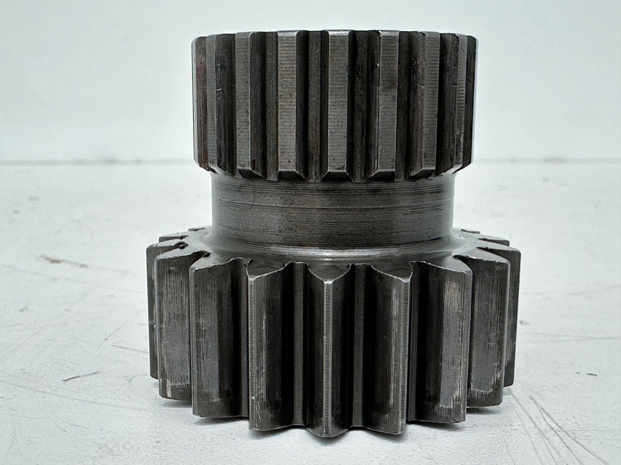 Liebherr - Bonfiglioli Sonnenrad mit ID-Nr.10167165. LTM 1045-3-1-, LTM 1055-1, LTM 1055-3-1-, LTM 1055-3-2-, LTM1070-4-1-, LTM1070-4-2-. #10167165.6088598# - Transmission pour Engins de chantier: photos 2 Liebherr - Bonfiglioli Sonnenrad mit ID-Nr.10167165. LTM 1045-3-1-, LTM 1055-1, LTM 1055-3-1-, LTM 1055-3-2-, LTM1070-4-1-, LTM1070-4-2-. #10167165.6088598# - Transmission pour Engins de chantier: photos 2