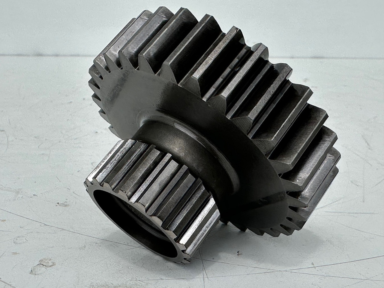 Liebherr - Bonfiglioli Sonnenrad mit ID-Nr.10355344. LTM 1045-3-1-, LTM 1055-1, LTM 1055-3-1-, LTM 1055-3-2-, LTM1070-4-1-, LTM1070-4-2-. #10355344.6088598# - Transmission pour Engins de chantier: photos 3 Liebherr - Bonfiglioli Sonnenrad mit ID-Nr.10355344. LTM 1045-3-1-, LTM 1055-1, LTM 1055-3-1-, LTM 1055-3-2-, LTM1070-4-1-, LTM1070-4-2-. #10355344.6088598# - Transmission pour Engins de chantier: photos 3