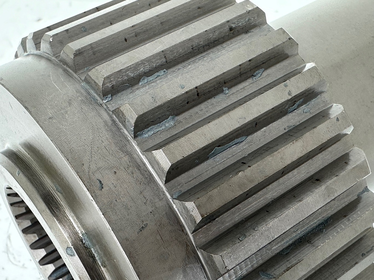 Pièces de train de roulement pour Engins de chantier Liebherr Lamellenträger ID-Nr.90218052. FAT500F522, FAT500F528, FAT500F529, FAT500F559. PR73605, PR7363, PR7364. #90218052.02#: photos 11 Pièces de train de roulement pour Engins de chantier Liebherr Lamellenträger ID-Nr.90218052. FAT500F522, FAT500F528, FAT500F529, FAT500F559. PR73605, PR7363, PR7364. #90218052.02#: photos 11