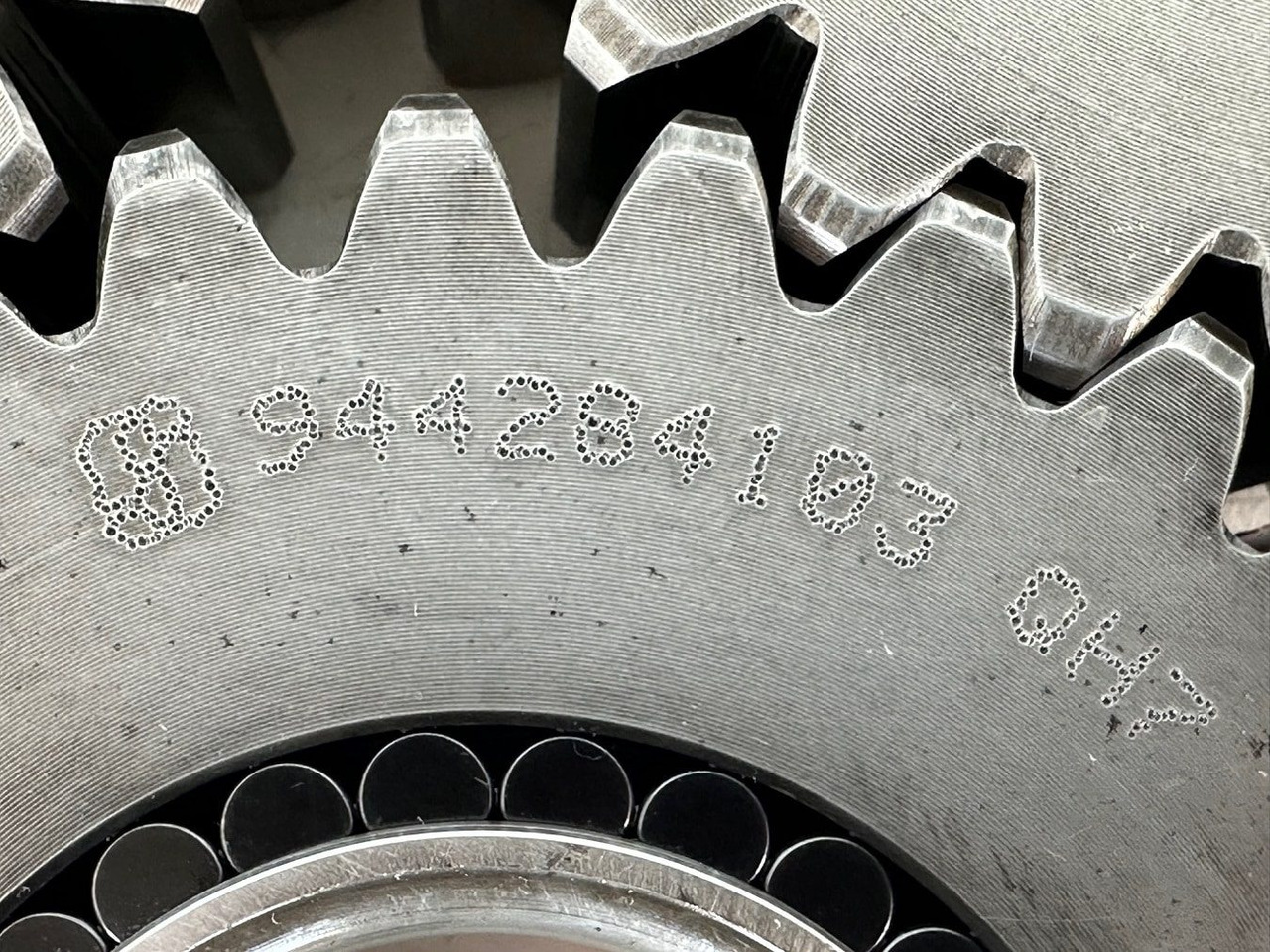 Moteur de translation pour Engins de chantier Liebherr Planetenrad ID-Nr.9442840 - ID-Nr.944284003.   FAT350 - FAT350P022 - FAT350P059 - FAT350P062 - FAT350P068 - FAT350P079.  LH22C, R313, R317, R900, R902, R904, R912, R914, R922, R924, R924 COMP: photos 10