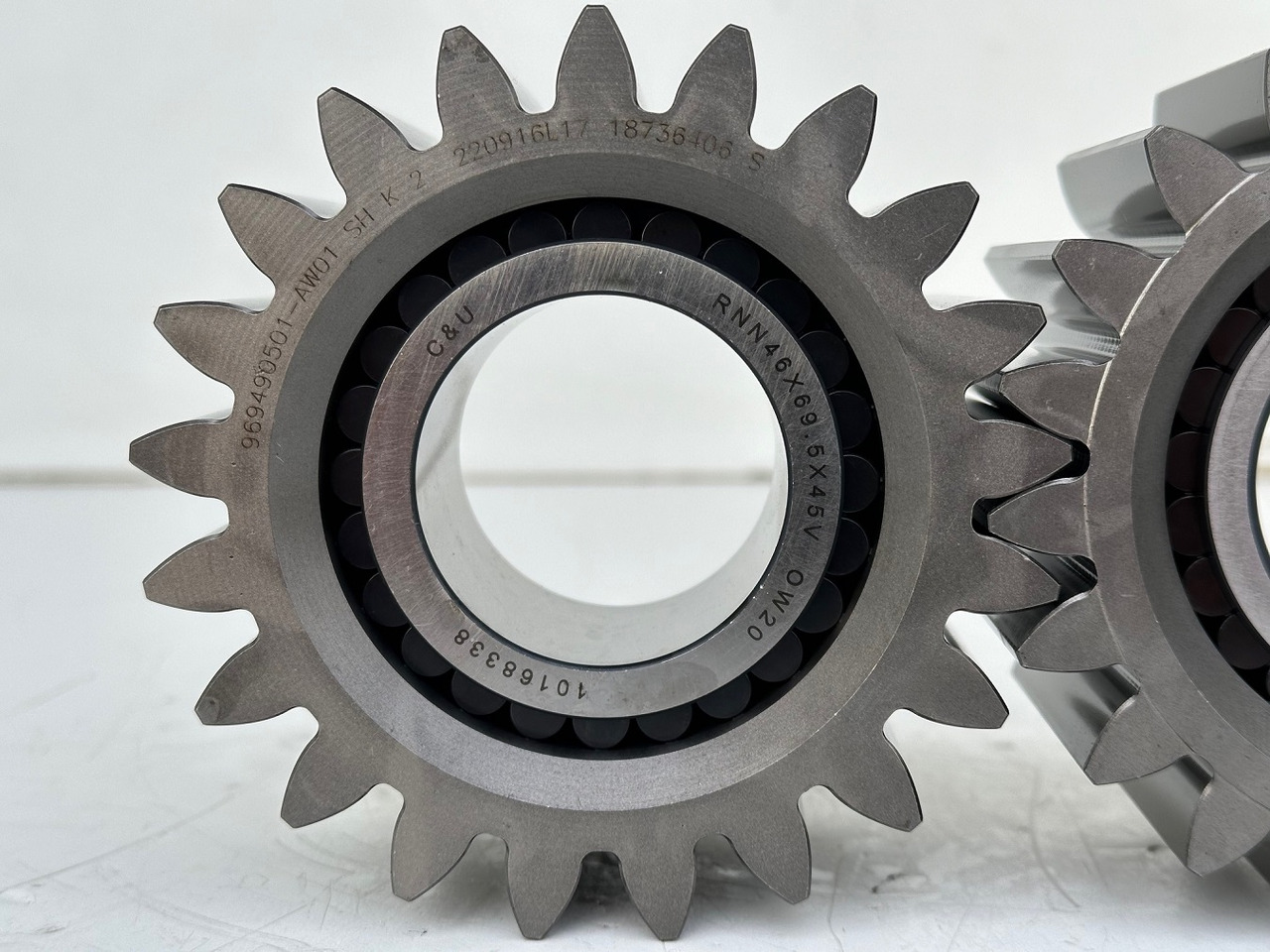 Moteur de translation pour Pelle sur chenille Liebherr Planetenrad mit Zylinderrollenlager ID-Nr.969490401-ID-Nr.10168338. FAT355P076-FAT355P077-FAT355P120. LH26,LH30C,LH40C,ER934,LO1916,LO1926,LOS916,LOS926,R906,R906 PROTO,R916,R920,R922,R924,R: photos 9 Moteur de translation pour Pelle sur chenille Liebherr Planetenrad mit Zylinderrollenlager ID-Nr.969490401-ID-Nr.10168338. FAT355P076-FAT355P077-FAT355P120. LH26,LH30C,LH40C,ER934,LO1916,LO1926,LOS916,LOS926,R906,R906 PROTO,R916,R920,R922,R924,R: photos 9