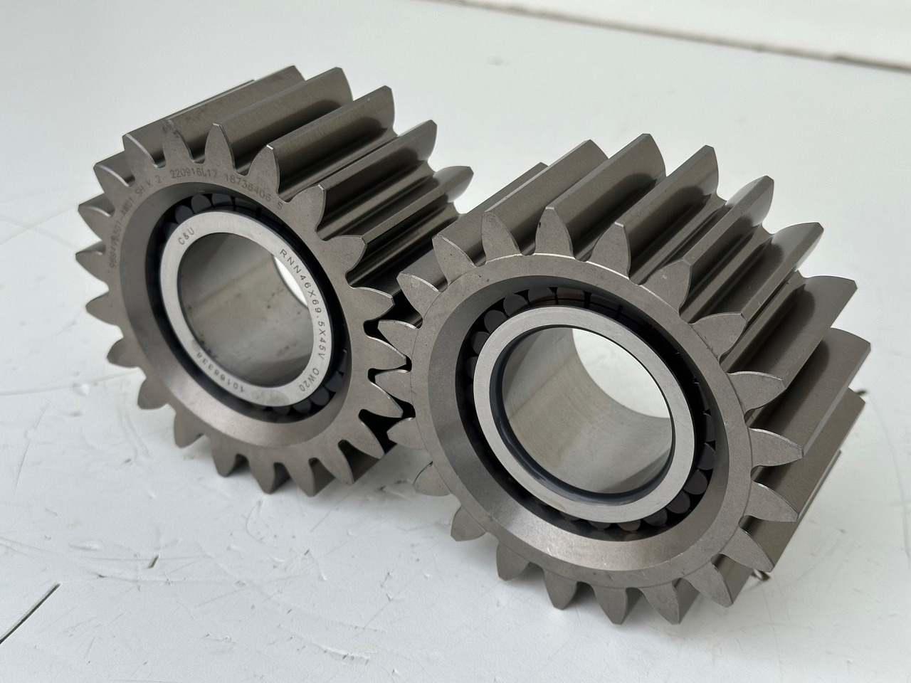 Moteur de translation pour Pelle sur chenille Liebherr Planetenrad mit Zylinderrollenlager ID-Nr.969490401-ID-Nr.10168338. FAT355P076-FAT355P077-FAT355P120. LH26,LH30C,LH40C,ER934,LO1916,LO1926,LOS916,LOS926,R906,R906 PROTO,R916,R920,R922,R924,R: photos 6 Moteur de translation pour Pelle sur chenille Liebherr Planetenrad mit Zylinderrollenlager ID-Nr.969490401-ID-Nr.10168338. FAT355P076-FAT355P077-FAT355P120. LH26,LH30C,LH40C,ER934,LO1916,LO1926,LOS916,LOS926,R906,R906 PROTO,R916,R920,R922,R924,R: photos 6