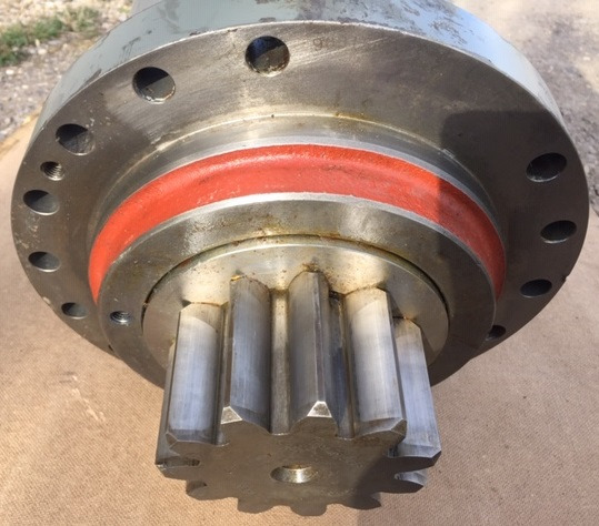 Liebherr Schwenkantrieb SAT250/283, ID-Nr.90203235 - ID-Nr.90203237 - ID-Nr.90208630. - Moteur de rotation pour Pelle sur chenille: photos 4 Liebherr Schwenkantrieb SAT250/283, ID-Nr.90203235 - ID-Nr.90203237 - ID-Nr.90208630. - Moteur de rotation pour Pelle sur chenille: photos 4