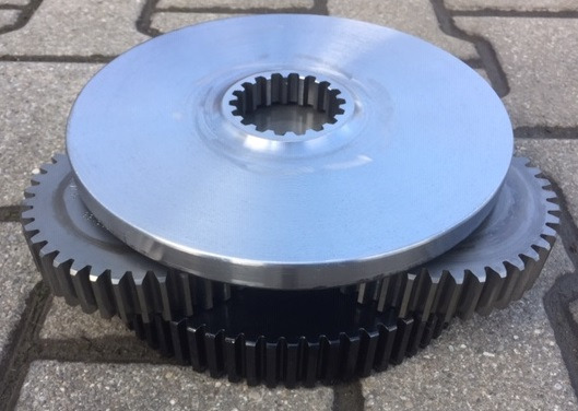 Liebherr Schwenkantrieb SAT300/282. ID-Nr.90209176 - ID-Nr.90209177 - ID-Nr.90209178. LH40, LH50. #1168# - Moteur de rotation pour Pelle sur pneus: photos 5 Liebherr Schwenkantrieb SAT300/282. ID-Nr.90209176 - ID-Nr.90209177 - ID-Nr.90209178. LH40, LH50. #1168# - Moteur de rotation pour Pelle sur pneus: photos 5