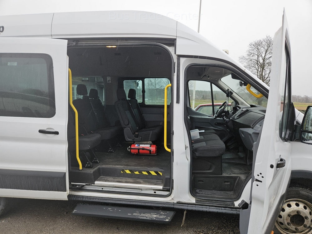FORD TRANSIT - Minibus, Transport de personnes: photos 5 FORD TRANSIT - Minibus, Transport de personnes: photos 5