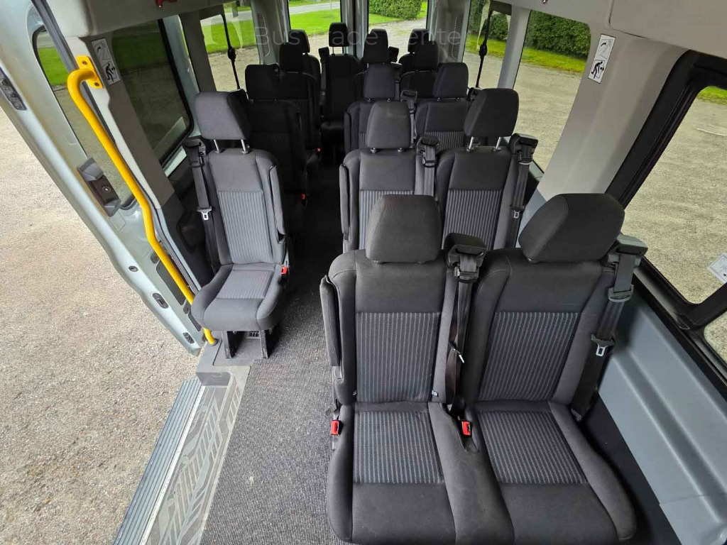 FORD TRANSIT // electric door - Minibus, Transport de personnes: photos 5 FORD TRANSIT // electric door - Minibus, Transport de personnes: photos 5
