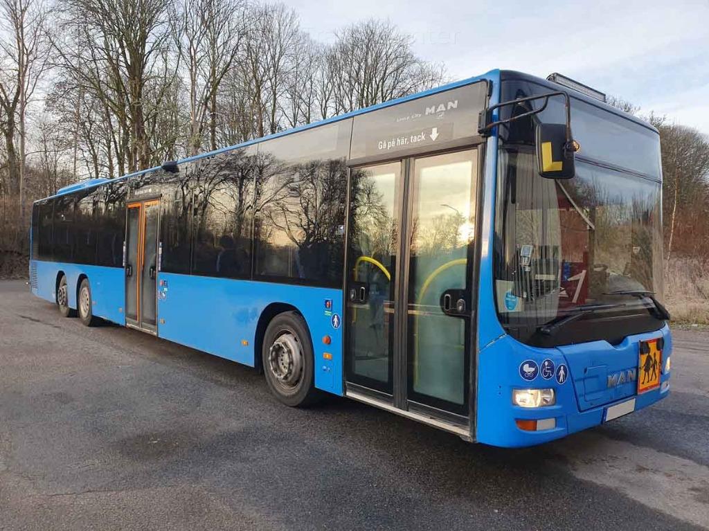 MAN Lion´s City L A26 LE A44 - Bus interurbain: photos 1 MAN Lion´s City L A26 LE A44 - Bus interurbain: photos 1
