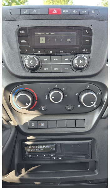 Châssis cabine neuf Iveco Daily 70C18 - nowe!: photos 10 Châssis cabine neuf Iveco Daily 70C18 - nowe!: photos 10