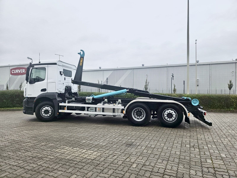 Mercedes-Benz ACTROS 5 - 2542 Nowy! - Camion ampliroll: photos 1 Mercedes-Benz ACTROS 5 - 2542 Nowy! - Camion ampliroll: photos 1