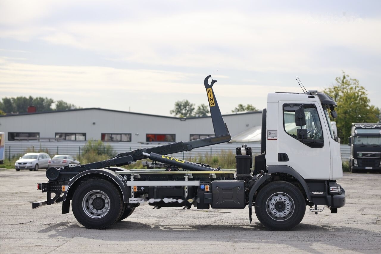 Renault D 18 HIGH P - Camion ampliroll: photos 1 Renault D 18 HIGH P - Camion ampliroll: photos 1