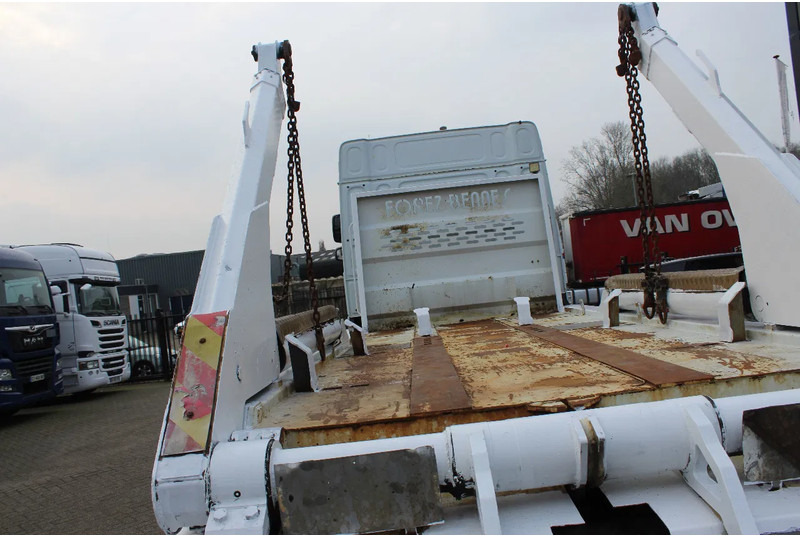 Camion multibenne DAF XF 480 * EURO6 * SKIPLOADER * 6X2 * LIFT *: photos 10 Camion multibenne DAF XF 480 * EURO6 * SKIPLOADER * 6X2 * LIFT *: photos 10