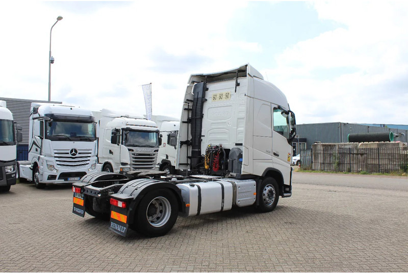 Volvo FH 500 * EURO5 * 2 TANK * 4X2 * - Tracteur routier: photos 4 Volvo FH 500 * EURO5 * 2 TANK * 4X2 * - Tracteur routier: photos 4