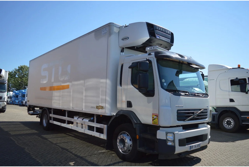 Volvo FE 260 * EURO5 * CARRIER SUPRA 950 * 4X2 * - Camion frigorifique: photos 4 Volvo FE 260 * EURO5 * CARRIER SUPRA 950 * 4X2 * - Camion frigorifique: photos 4