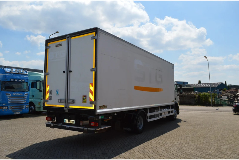 Volvo FE 260 * EURO5 * CARRIER SUPRA SILENT 950 MT * 4X2 * - Camion frigorifique: photos 5 Volvo FE 260 * EURO5 * CARRIER SUPRA SILENT 950 MT * 4X2 * - Camion frigorifique: photos 5