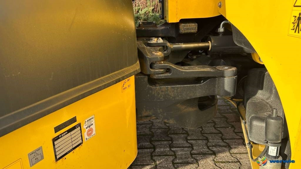 Bomag BW 206 AD-5 AM - Rouleau compresseur: photos 5 Bomag BW 206 AD-5 AM - Rouleau compresseur: photos 5