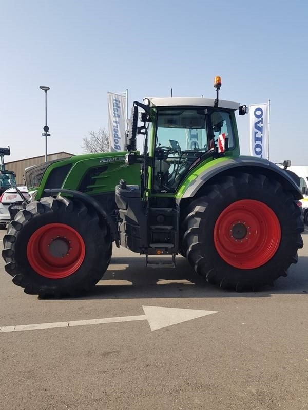 Fendt 828 Vario Profi Plus - Tracteur agricole: photos 3 Fendt 828 Vario Profi Plus - Tracteur agricole: photos 3