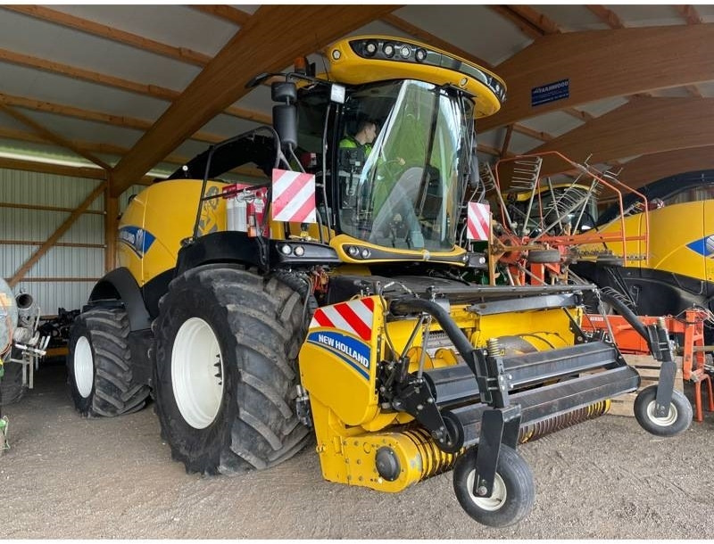 New Holland FR 650 - Ensileuse: photos 1 New Holland FR 650 - Ensileuse: photos 1