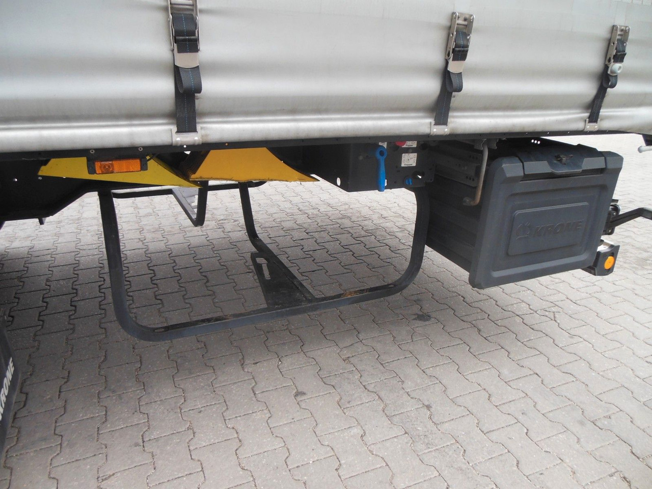 Semi-remorque rideaux coulissants Krone SD, LIFT ACHSE: photos 10