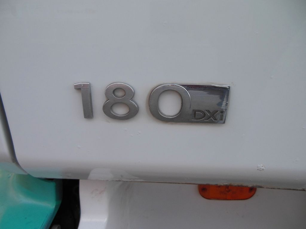 Renault MIDLUM DXI 180.08 Renault MIDLUM DXI 180.08 - Utilitaire plateau: photos 5 Renault MIDLUM DXI 180.08 Renault MIDLUM DXI 180.08 - Utilitaire plateau: photos 5