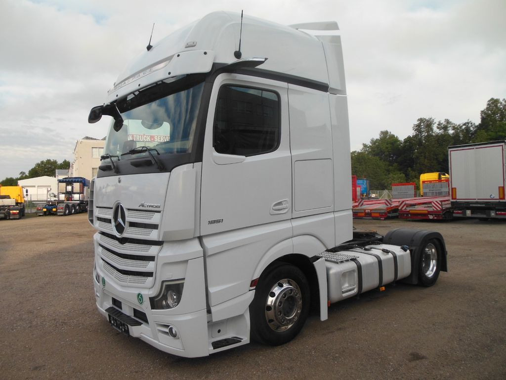 Mercedes-Benz ACTROS 1851,LOWDECK,STANDKLIMA,ALU FELGEN,TOP!!! - Tracteur routier: photos 1 Mercedes-Benz ACTROS 1851,LOWDECK,STANDKLIMA,ALU FELGEN,TOP!!! - Tracteur routier: photos 1
