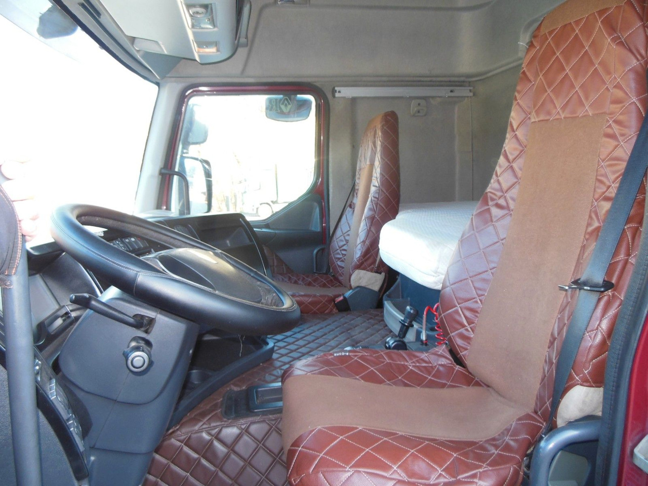 Tracteur routier Renault PREMIUM 440.19 DXi: photos 13