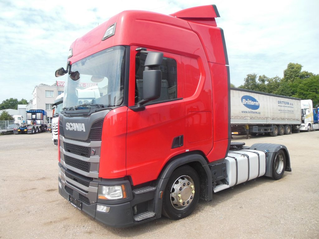 Scania R450 LOWDECK, RETARDER, STANDKLIMA, VOLL LUFT - Tracteur routier: photos 1 Scania R450 LOWDECK, RETARDER, STANDKLIMA, VOLL LUFT - Tracteur routier: photos 1