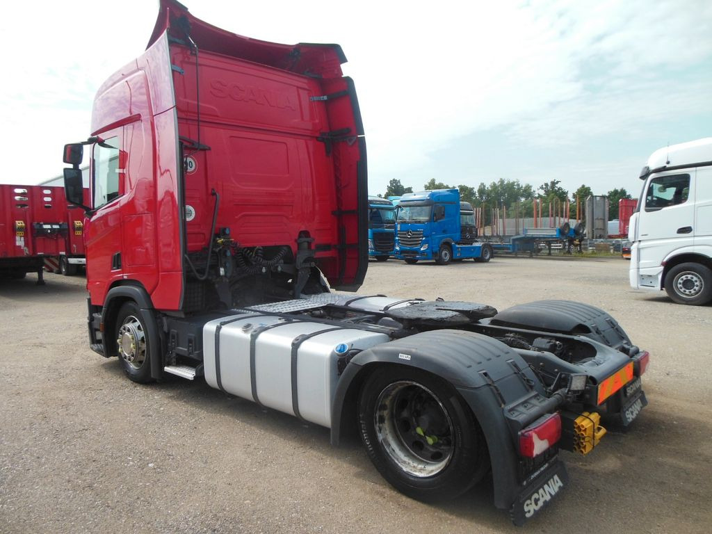 Scania R450 LOWDECK, RETARDER, STANDKLIMA, VOLL LUFT - Tracteur routier: photos 4 Scania R450 LOWDECK, RETARDER, STANDKLIMA, VOLL LUFT - Tracteur routier: photos 4