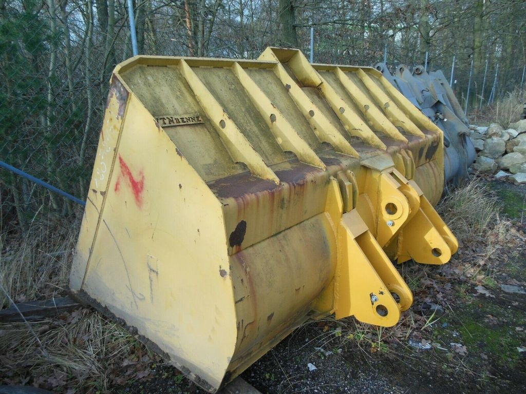 Volvo L120 - Schaufel 3,8m3 Volvo L120 - Schaufel 3,8m3 - Godet pour chargeur: photos 1 Volvo L120 - Schaufel 3,8m3 Volvo L120 - Schaufel 3,8m3 - Godet pour chargeur: photos 1
