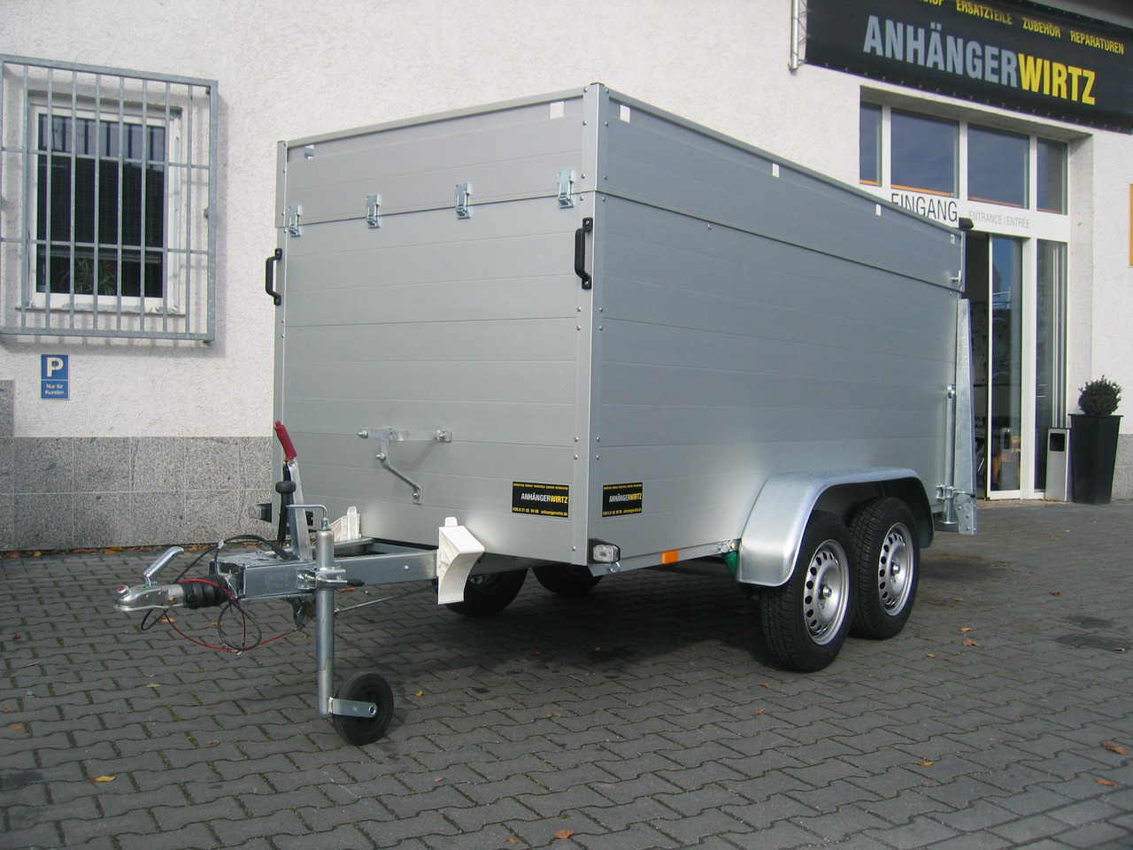 ALUBOXX Deckelanhänger GTT 1500 VT2 301x126x118cm Heckrampe (M) 1500kg order Aktion - Remorque fourgon: photos 2 ALUBOXX Deckelanhänger GTT 1500 VT2 301x126x118cm Heckrampe (M) 1500kg order Aktion - Remorque fourgon: photos 2