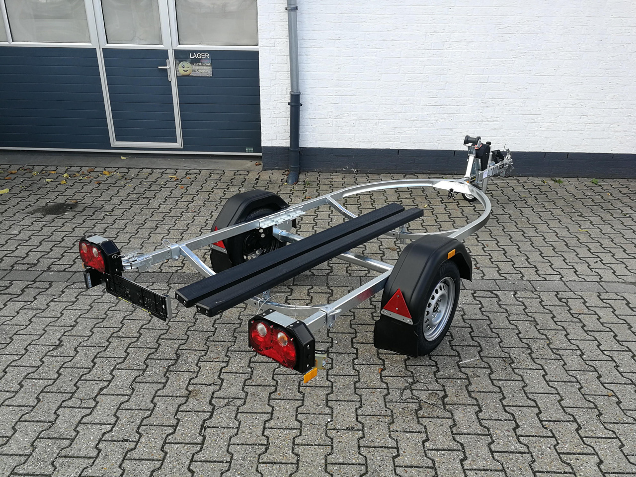 Brenderup Boot Jetski Trailer 8815UB PWC10750UBRX Langauflagen Seilwinde ( Gurtband) 750kg 311367 - Remorque bateau: photos 1 Brenderup Boot Jetski Trailer 8815UB PWC10750UBRX Langauflagen Seilwinde ( Gurtband) 750kg 311367 - Remorque bateau: photos 1