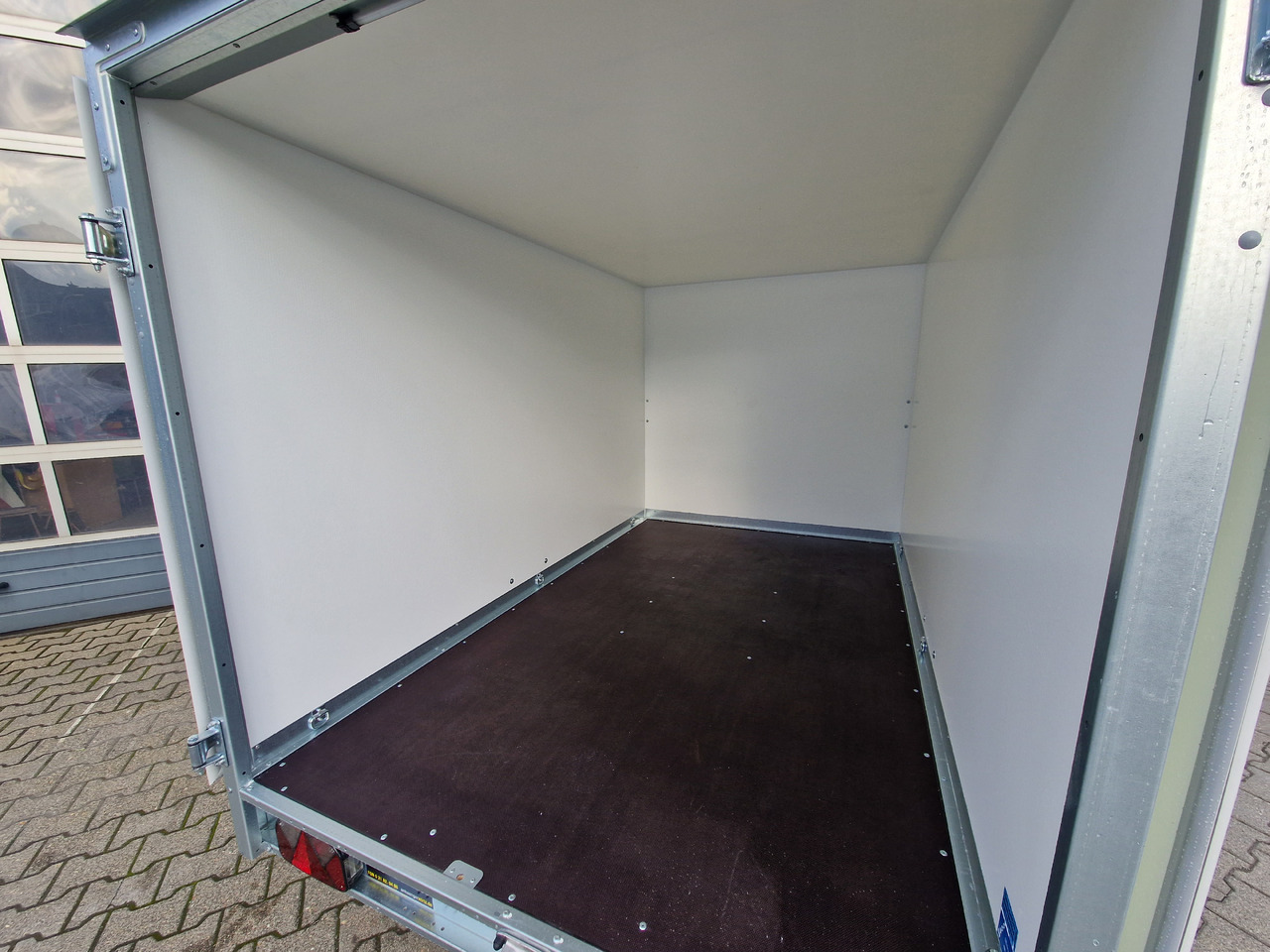 Brenderup Cargo Dynamic CD260 BD 260x155x150cm niedrig Hecktüren (S) 1300kg - Remorque fourgon: photos 2 Brenderup Cargo Dynamic CD260 BD 260x155x150cm niedrig Hecktüren (S) 1300kg - Remorque fourgon: photos 2