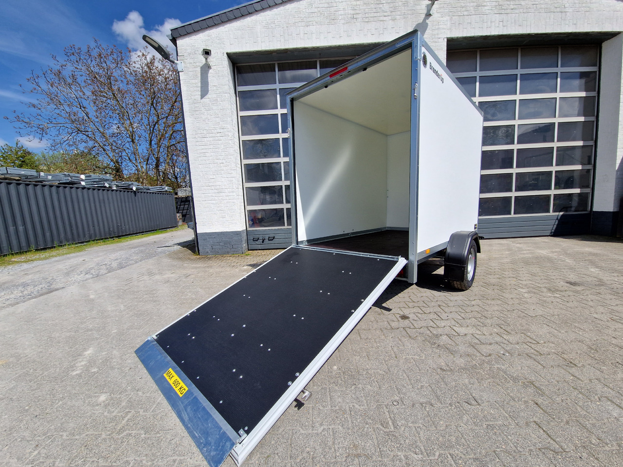 Brenderup Cargo Dynamic CD260 BD R 260x150x185 Heckrampe Wabenwände (S) 1300kg - Remorque fourgon: photos 3 Brenderup Cargo Dynamic CD260 BD R 260x150x185 Heckrampe Wabenwände (S) 1300kg - Remorque fourgon: photos 3