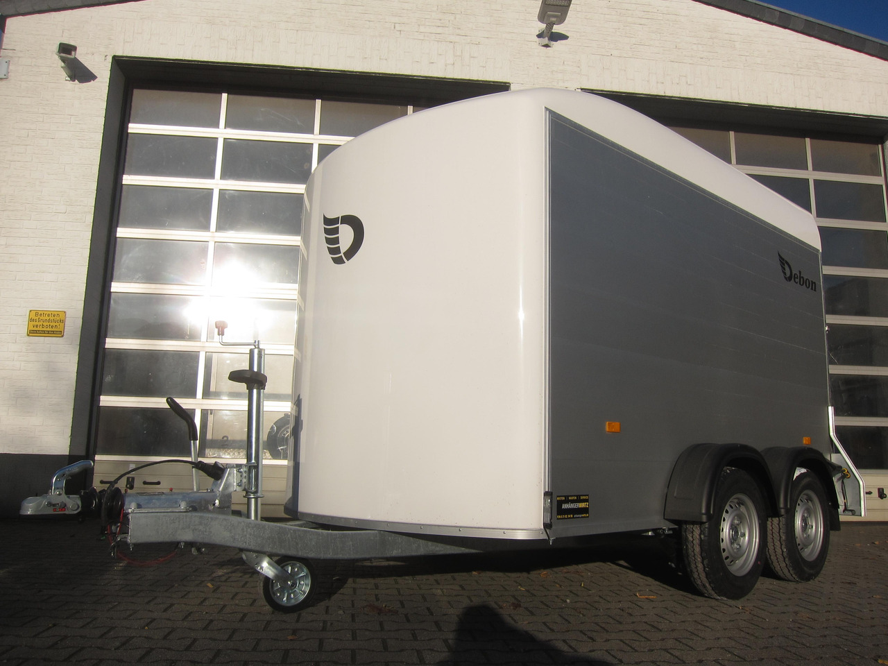 Remorque pour moto Cargo Roadster 500+ 312x167x199cm Alu Poly white Seitentür Pullman 100km/H 2600kg Modell 2024: photos 7