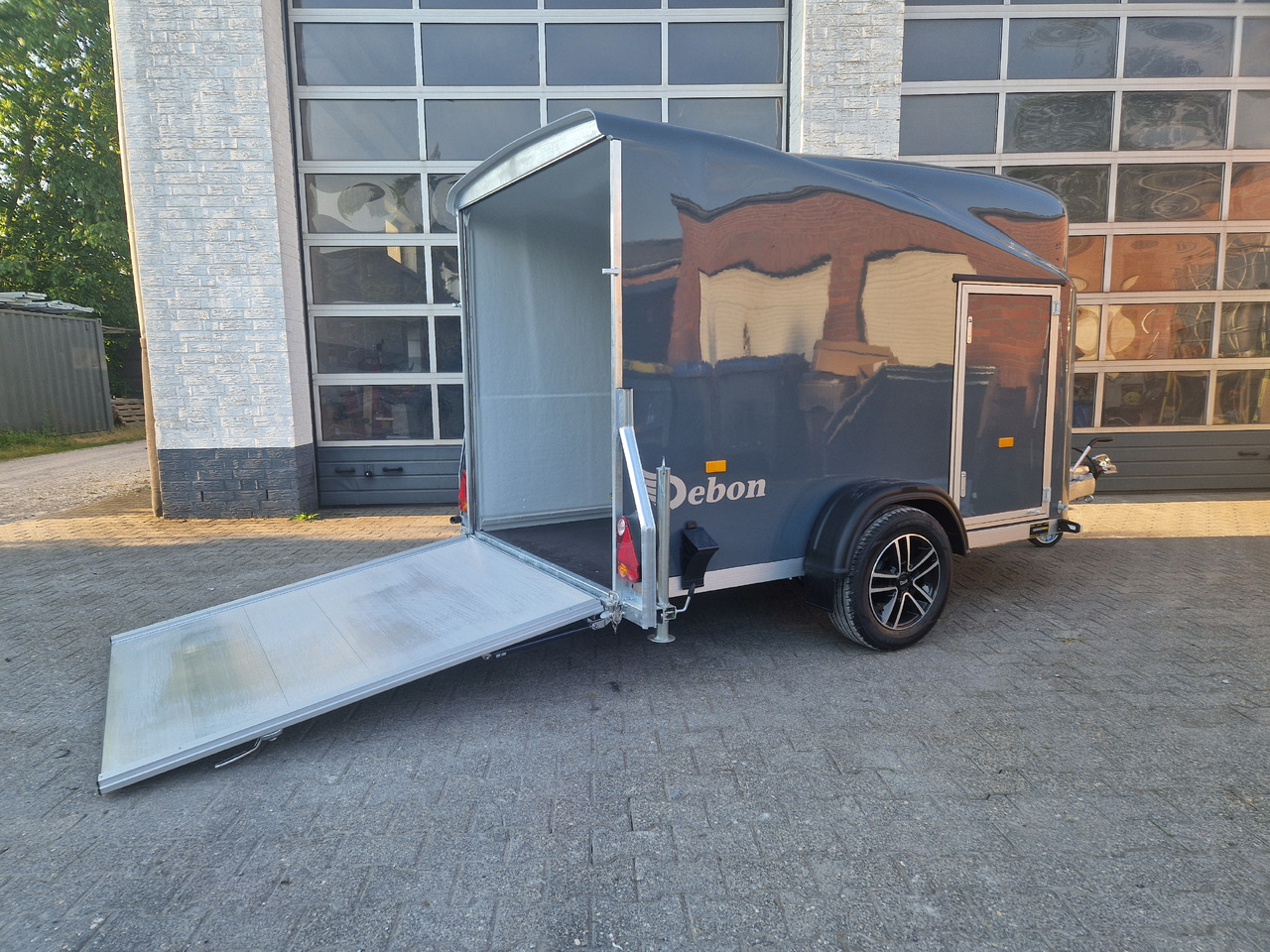 Remorque fourgon Debon Cargo 1300 300x152x168cm irongrey Seitentür Alufelgen 1300kg Pullman 100kmh Modell 2024: photos 11