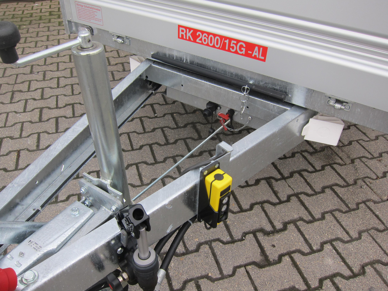 Pongratz Kipper RK 2600/15 G-AL Elektrisch + Notpumpe 260x151x36cm Stahlboden Pendel 13" 1800kg - Remorque benne: photos 3 Pongratz Kipper RK 2600/15 G-AL Elektrisch + Notpumpe 260x151x36cm Stahlboden Pendel 13" 1800kg - Remorque benne: photos 3