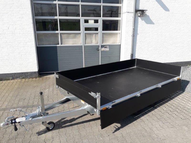 Saris PL356 184 2700 2 356x184x35cm black Edition LED Beleuchtung VAS 13" (L) 2700kg - Remorque plateau: photos 2 Saris PL356 184 2700 2 356x184x35cm black Edition LED Beleuchtung VAS 13" (L) 2700kg - Remorque plateau: photos 2