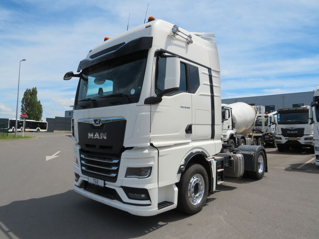 MAN TGX 18.520 4x2 BL SA Meiller Kipphydraulik - Tracteur routier: photos 2 MAN TGX 18.520 4x2 BL SA Meiller Kipphydraulik - Tracteur routier: photos 2
