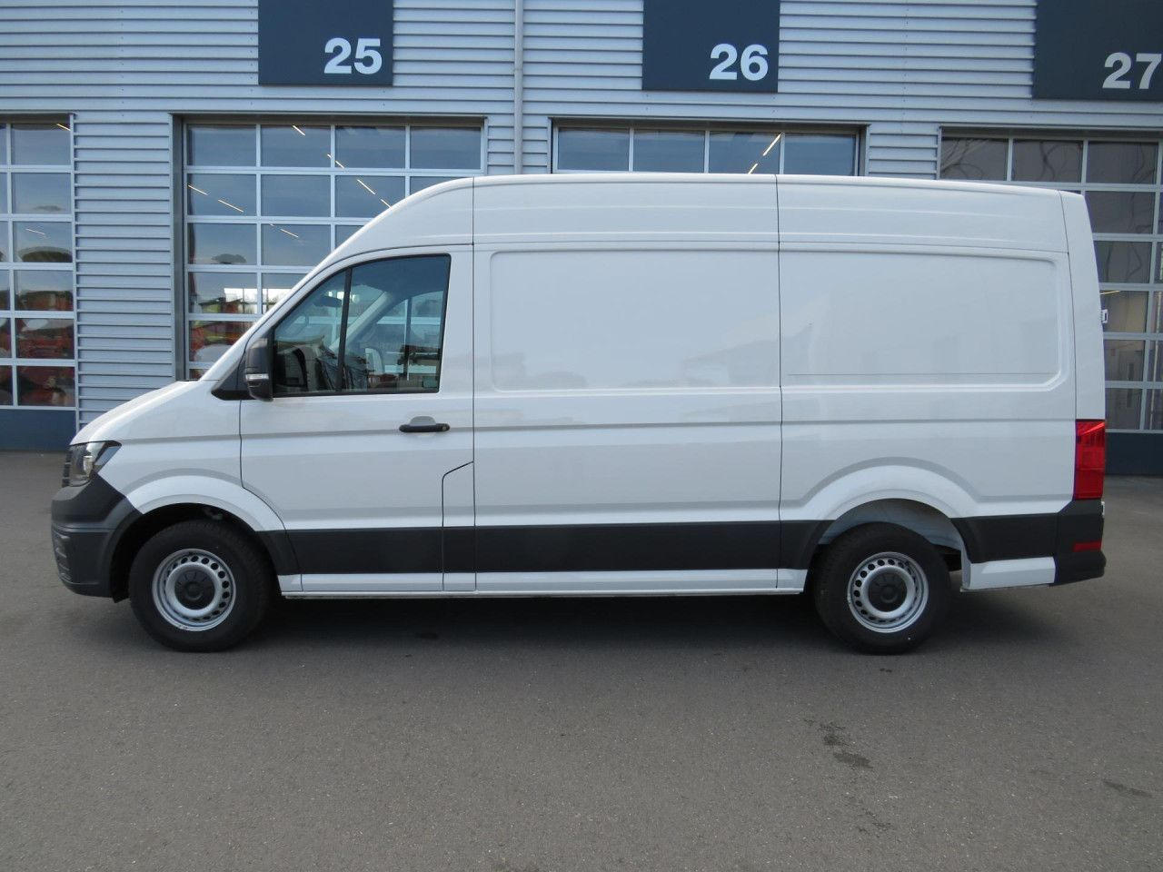 Volkswagen Crafter 35 L3H3 Kasten Klima ZV - Fourgon utilitaire: photos 3 Volkswagen Crafter 35 L3H3 Kasten Klima ZV - Fourgon utilitaire: photos 3