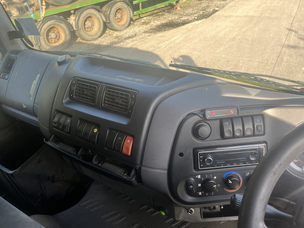 Fourgon grand volume Daf 55LF 220 4x2 Box Van: photos 10