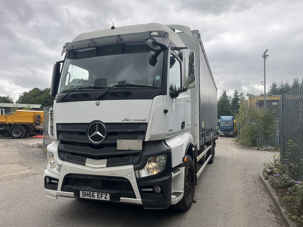 Mercedes Actros 2532 6x2 Curtaij side - Camion à rideaux coulissants: photos 2 Mercedes Actros 2532 6x2 Curtaij side - Camion à rideaux coulissants: photos 2