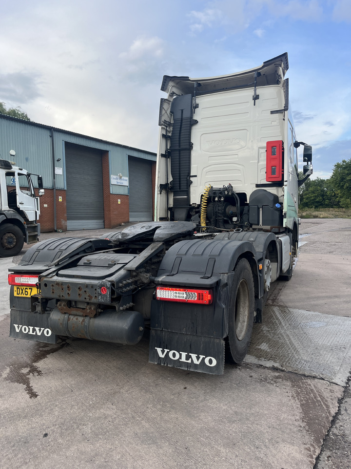 Volvo FH 500 6x2 Tractor Unit - Tracteur routier: photos 4 Volvo FH 500 6x2 Tractor Unit - Tracteur routier: photos 4