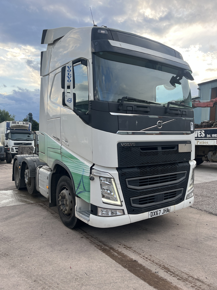 Volvo FH 500 6x2 Tractor Unit - Tracteur routier: photos 1 Volvo FH 500 6x2 Tractor Unit - Tracteur routier: photos 1