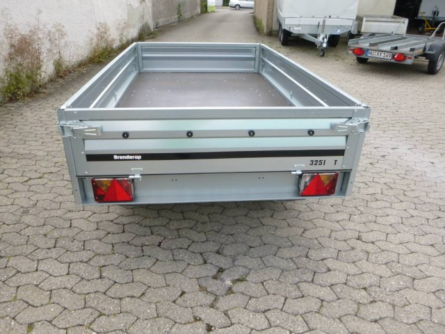 Brenderup 3251S TB1000, 1000 kg, Stahl Hochlader, 2500 x 1420 x 350 mm - Remorque voiture: photos 2 Brenderup 3251S TB1000, 1000 kg, Stahl Hochlader, 2500 x 1420 x 350 mm - Remorque voiture: photos 2