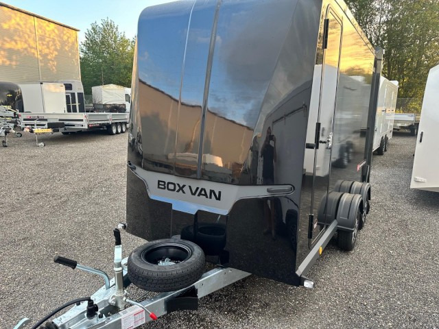 Brian James Box Van 600-3516-27-2-12-B, 3690 x 1580 mm, 2,7 to. - Remorque fourgon: photos 3 Brian James Box Van 600-3516-27-2-12-B, 3690 x 1580 mm, 2,7 to. - Remorque fourgon: photos 3