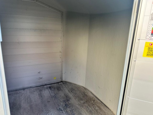 Cheval Liberte Debon Roadster 700 Alu + Türe 2600 kg, 100 km/h, 375x180x202cm - Remorque fourgon: photos 4 Cheval Liberte Debon Roadster 700 Alu + Türe 2600 kg, 100 km/h, 375x180x202cm - Remorque fourgon: photos 4