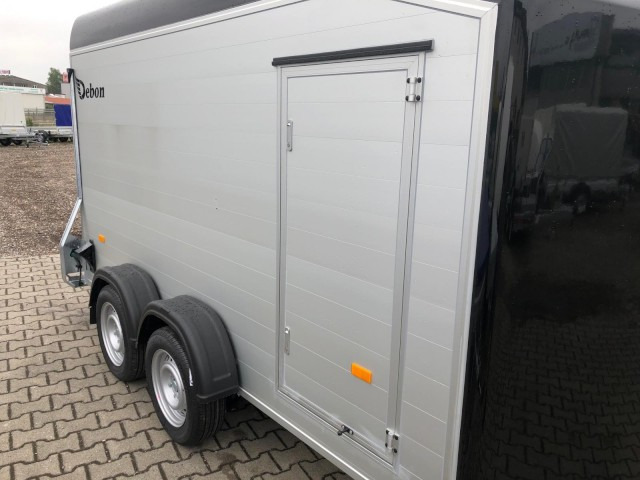 Cheval Liberte Debon Roadster 700 Alu + Türe 2600 kg, 100 km/h, 375x180x202cm - Remorque fourgon: photos 4 Cheval Liberte Debon Roadster 700 Alu + Türe 2600 kg, 100 km/h, 375x180x202cm - Remorque fourgon: photos 4