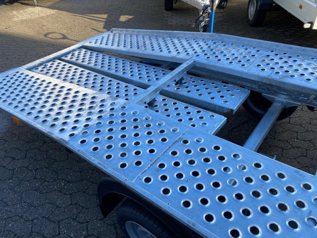 Gala BGG Taurus 3818 3800 x 1750 mm, 100 km/h, 1-Achs - Remorque porte-voitures: photos 4 Gala BGG Taurus 3818 3800 x 1750 mm, 100 km/h, 1-Achs - Remorque porte-voitures: photos 4